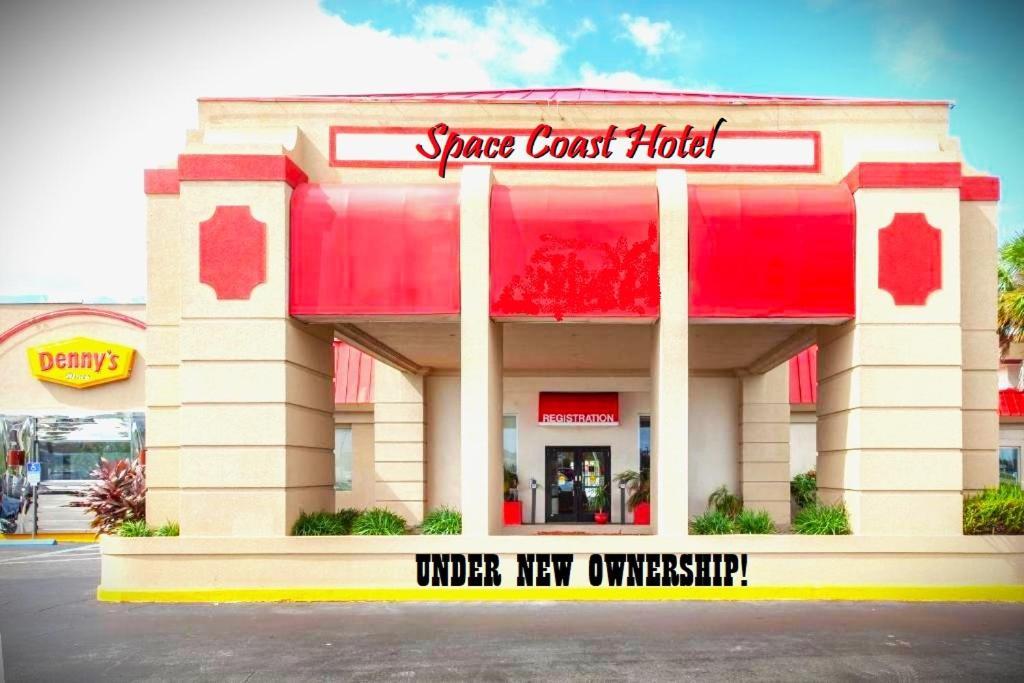 تيتوسفيل Space Coast Hotel المظهر الخارجي الصورة